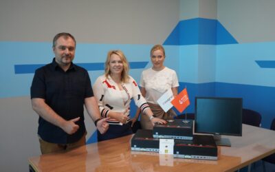 International assistance to Ukrainian educators: the Charity Program “Unbreakable Education” continues to meet the needs of educatorsin computer equipment